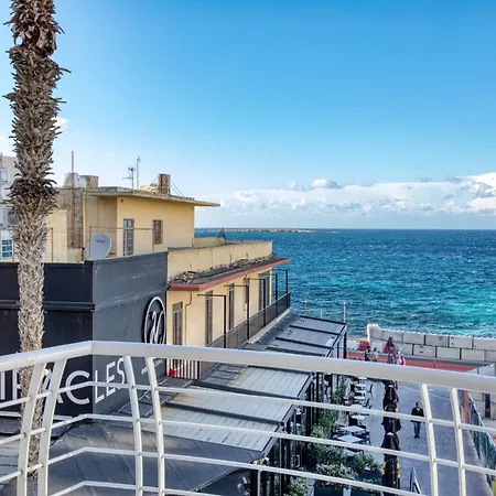 Apartment Stylish In Bay Square St. Paul's Bay