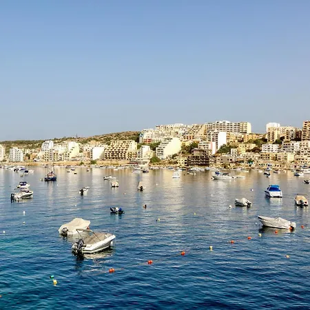 Lejlighed Stylish In Bay Square *