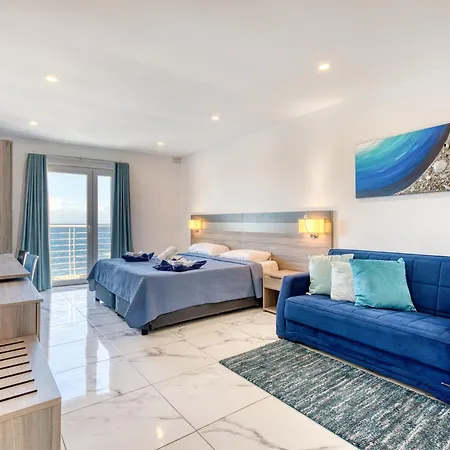 Stylish In Bay Square