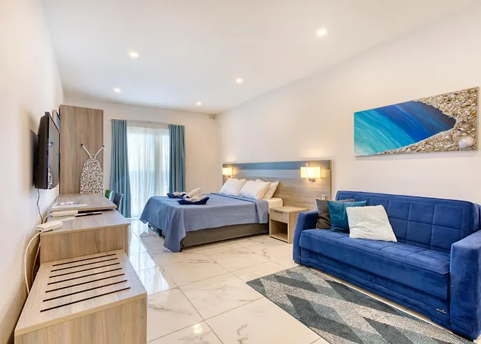 Appartamento Stylish In Bay Square St. Paul's Bay