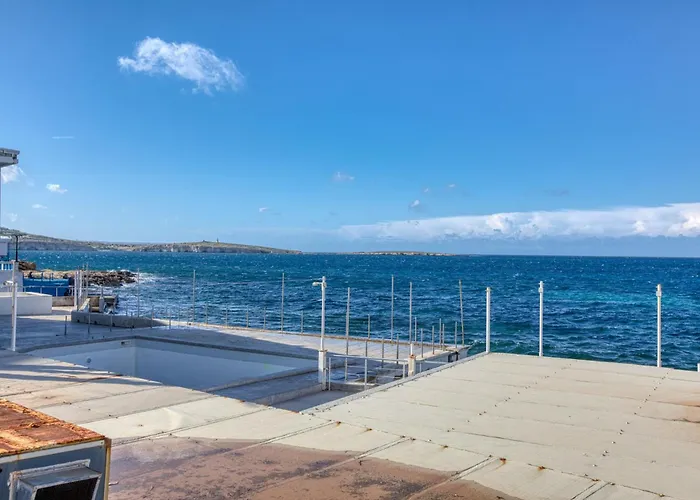 Stylish In Bay Square St. Paul's Bay